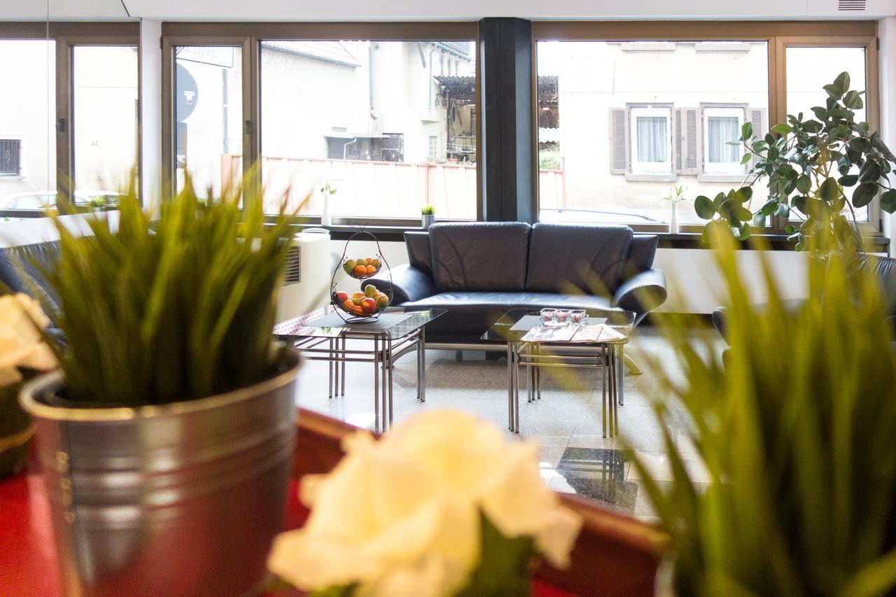 Kontaktlos Hotel Am Kappelberg Kontaktlos Fellbach Extérieur photo