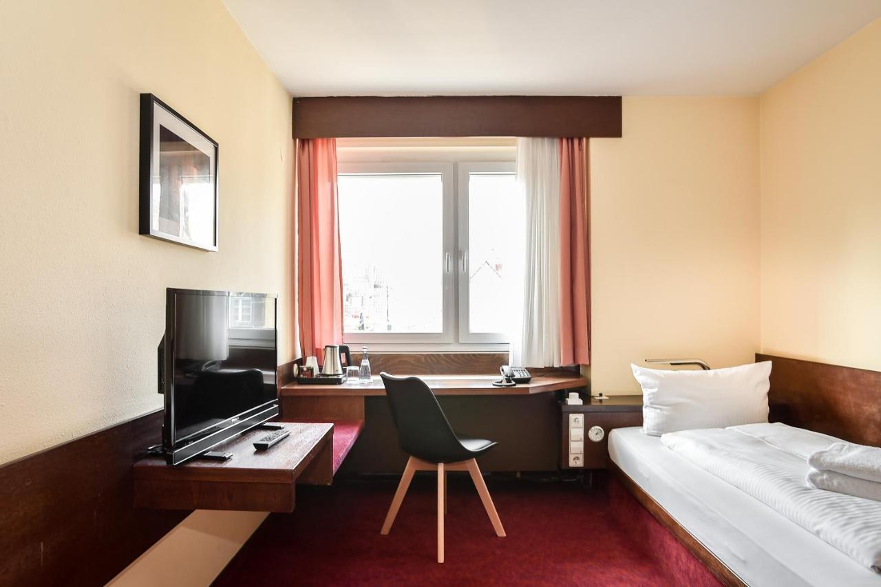 Kontaktlos Hotel Am Kappelberg Kontaktlos Fellbach Extérieur photo